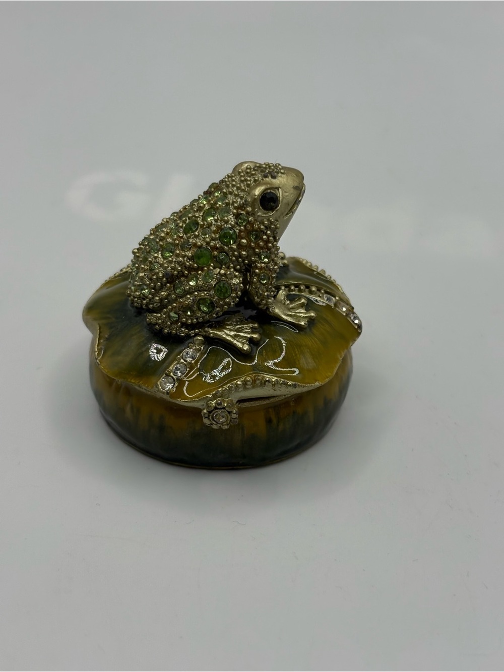 Green Enameled Bejeweled Frog Sitting On Lilly Pad Trinket Box 2”X2”whimsical